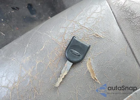 2006 Ford Explorer Xlt from USA, damaged, VIN 1FMEU63E16UB26224